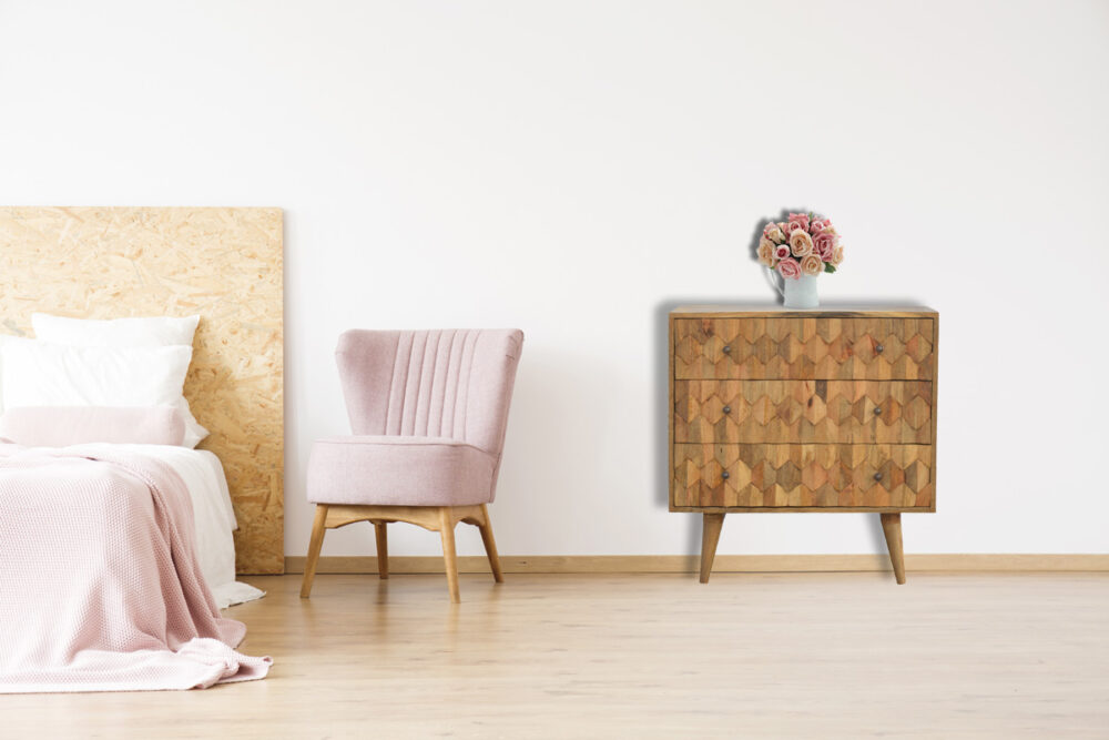 Canada Pineapple Carved Chest Suppliers