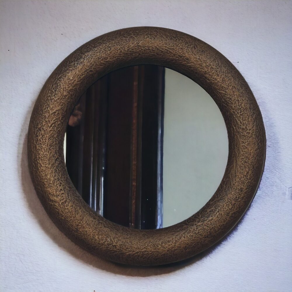 Round Metallic Hammered Mirror - Image 10