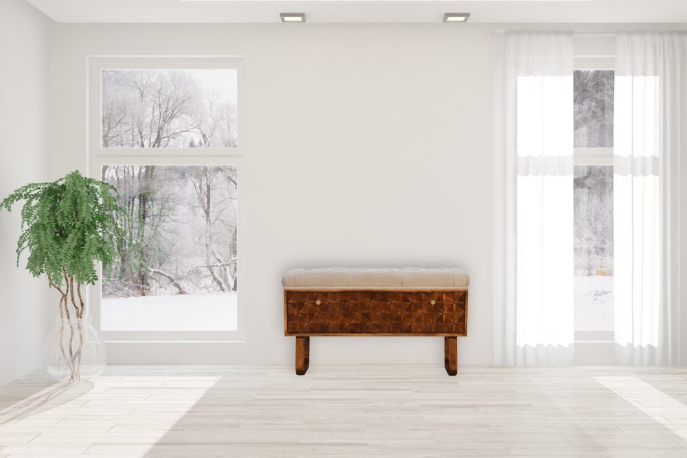 'U' Chestnut Pineapple Bench - Image 10